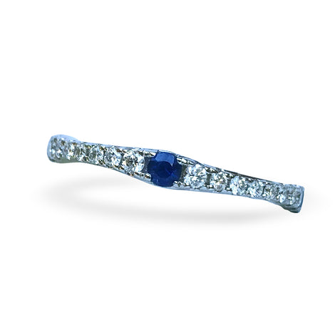 Diamond and Blue Sapphire Ring